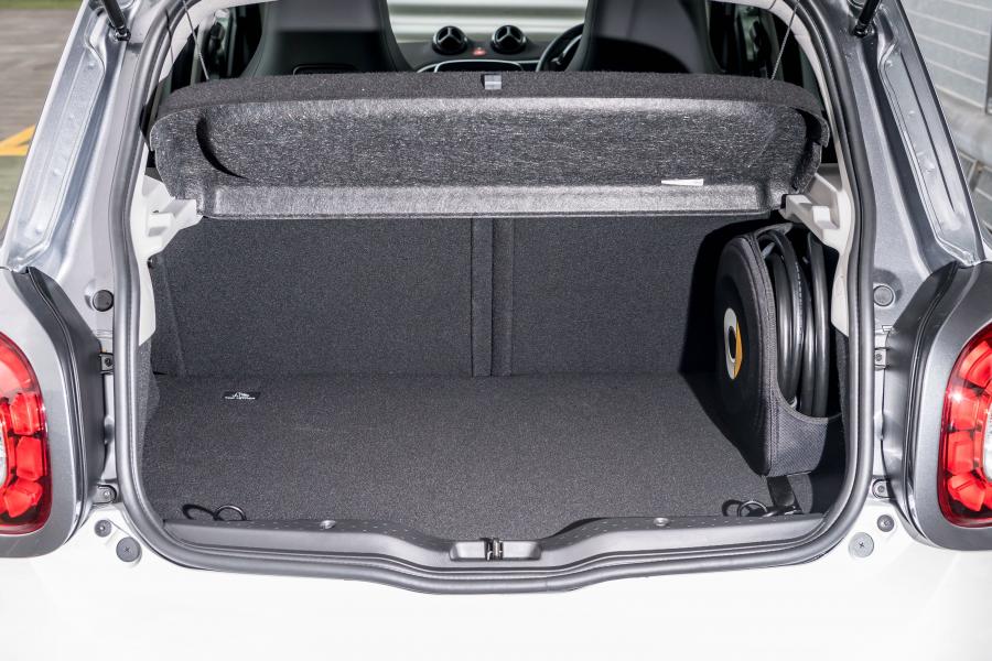 Багажник Smart EQ ForFour Prime (W453) 2018 года  (UK) (фото 20 из 36)